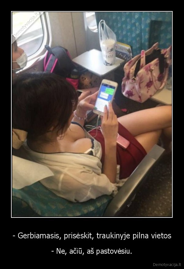 traukinys,mergina,vieta,papai