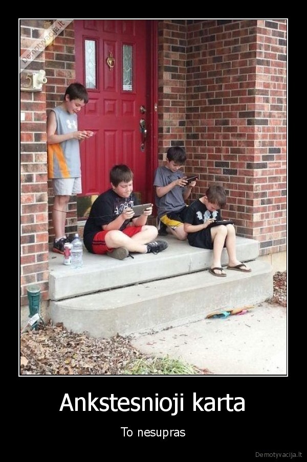 vaikai,siuolaikiniai,lauke