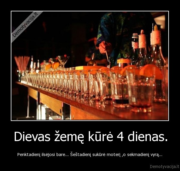 moteri,kure,gerdamas,mineralini,vandeni