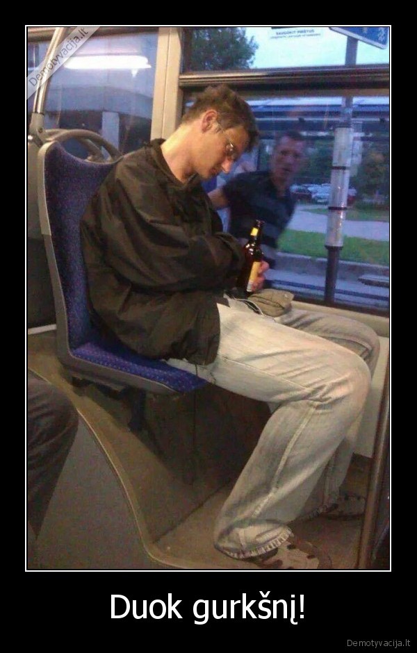 troleibusas,trulas,miega, girtas