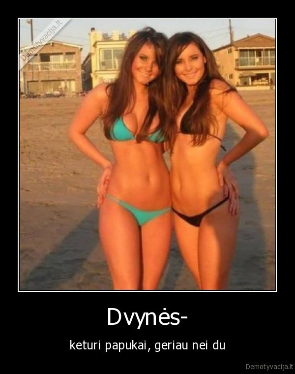 dvynes,keturi, papai,nuogos, dvynes,dvynes, su, bikini