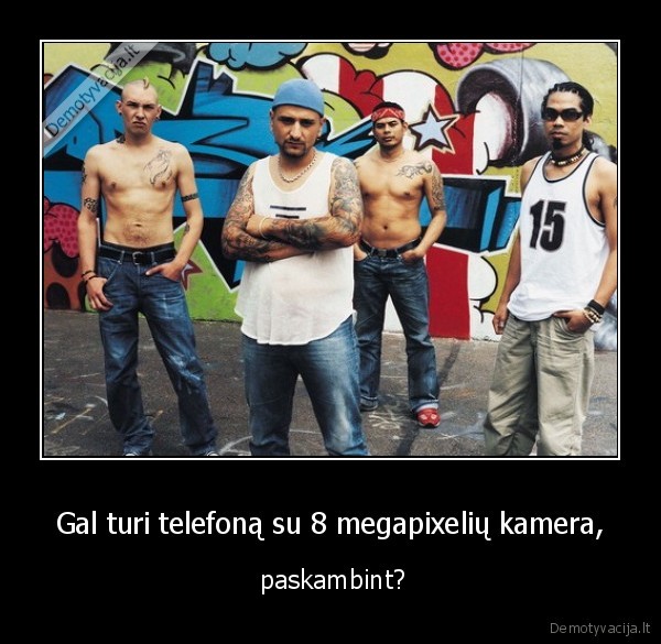 Gal turi telefoną su 8 megapixelių kamera,