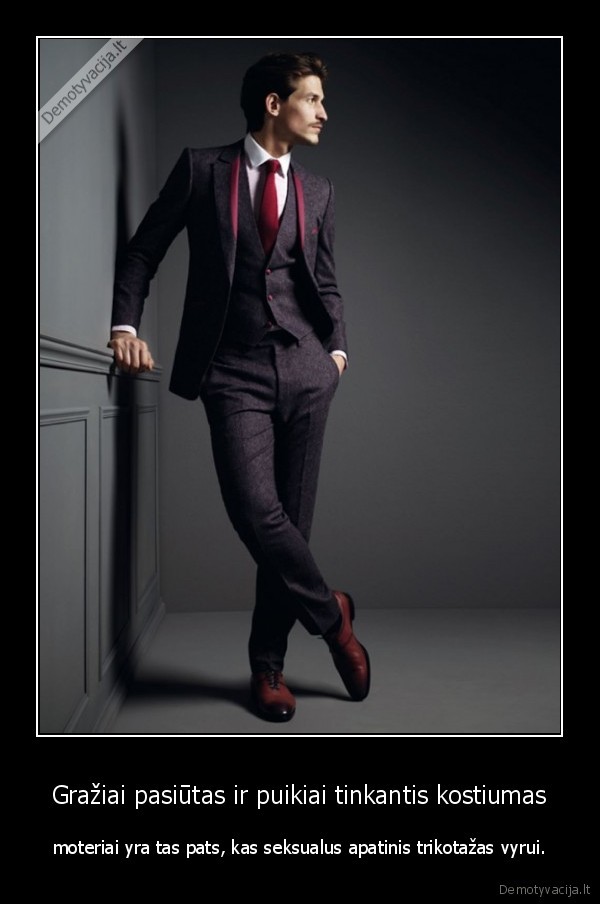 kostiumas,trikotazas,vyras,moteris