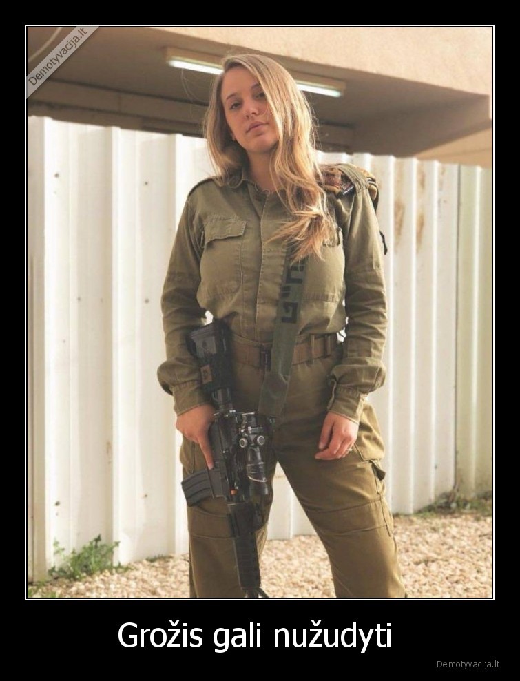 grozis,zudo,ginklas,mergina