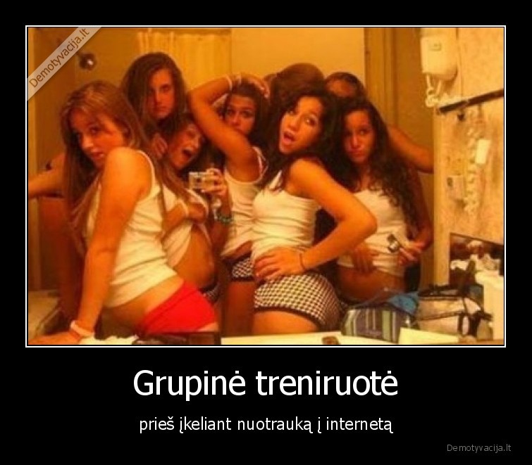 merginos,nuotrauka,treniruote,pozuoja