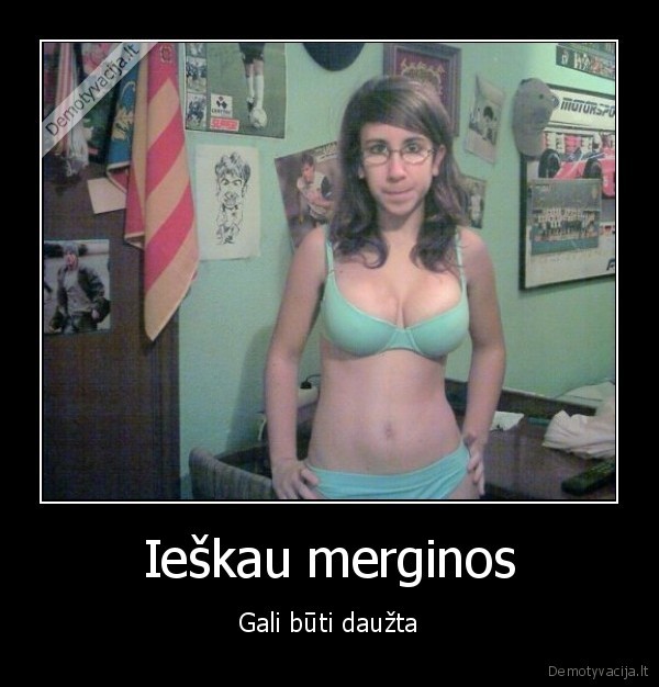 mergina,drauzta,ieskoti,akiniai,pusnuoge,papai