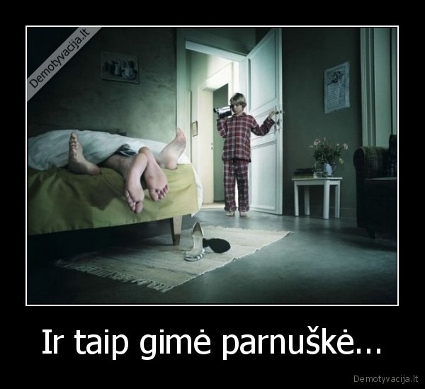 filmuoja,vaikas,tevai,pamate