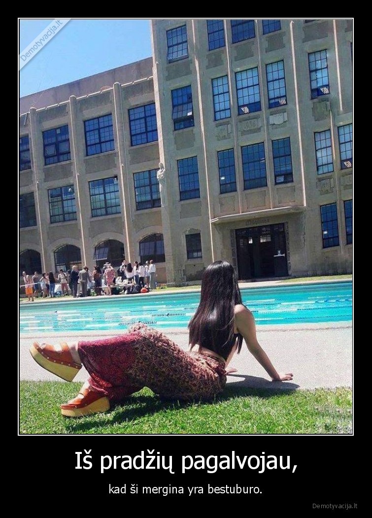 mergina,stuburas,wtf