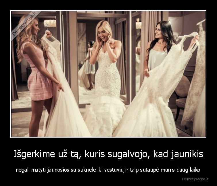 vyrai,moterys,suknele