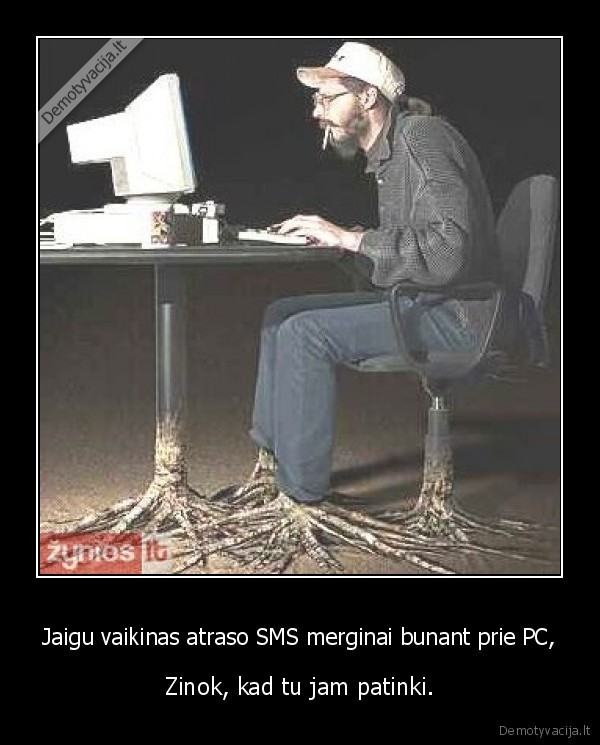 Jaigu vaikinas atraso SMS merginai bunant prie PC,