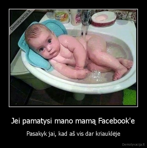 kudikis,vaikas,prausiasi