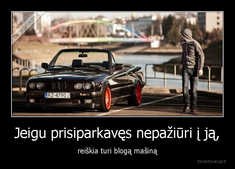 masina,parkuote,parkavimasis,ziureti