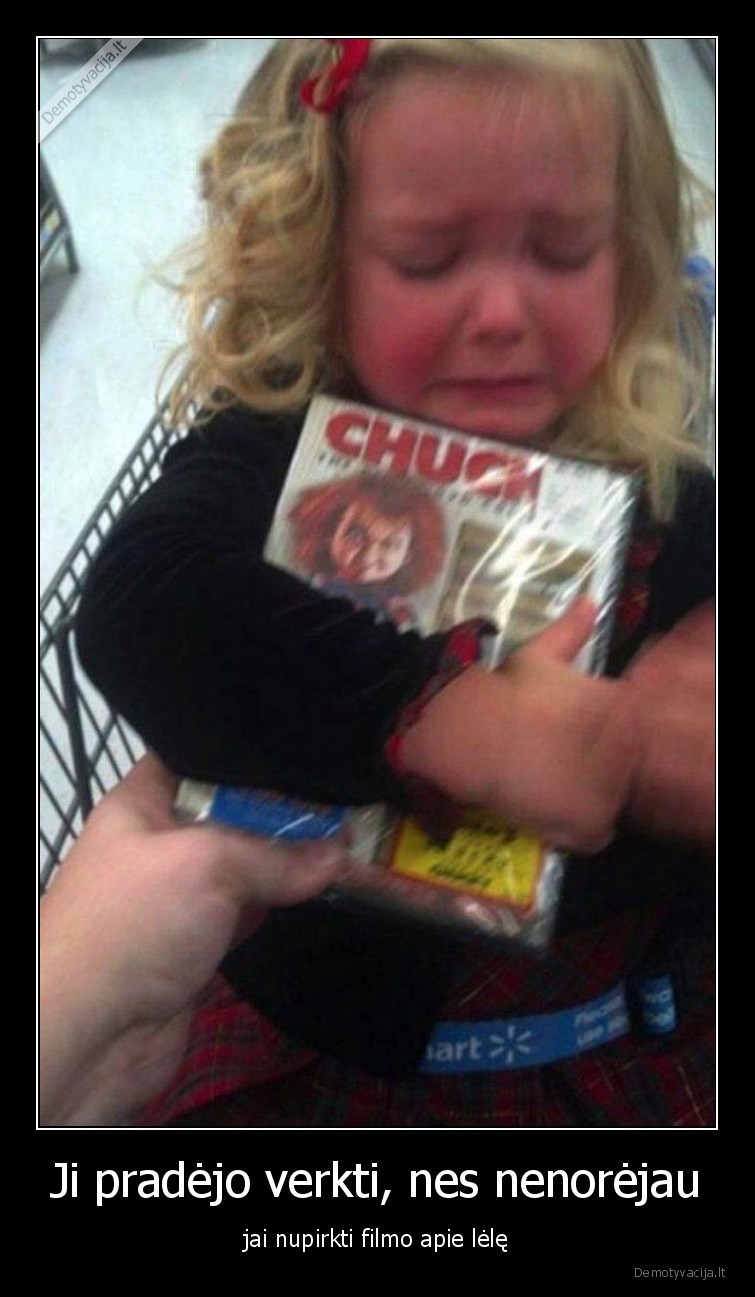 chuckas,siaubo,filmas,vaikas,verkia