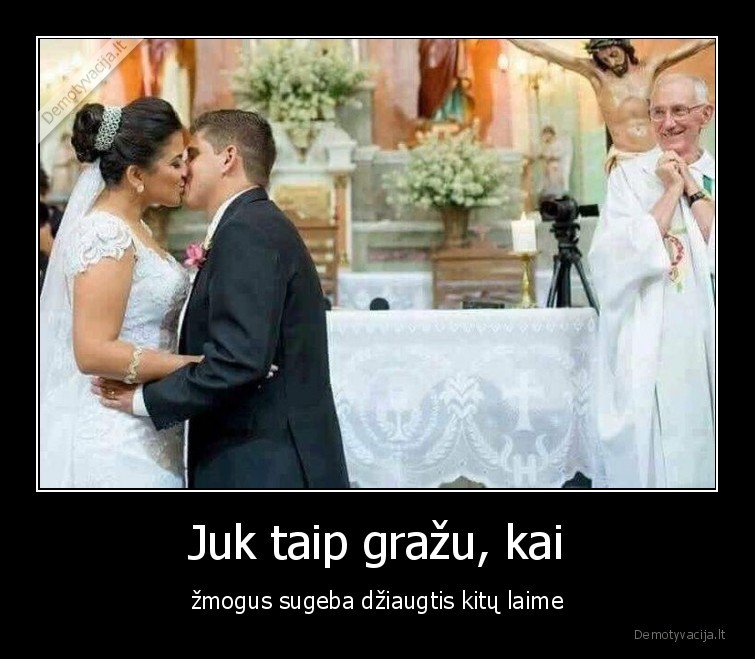 zmogus,kunigas,dziaugsmas,laime