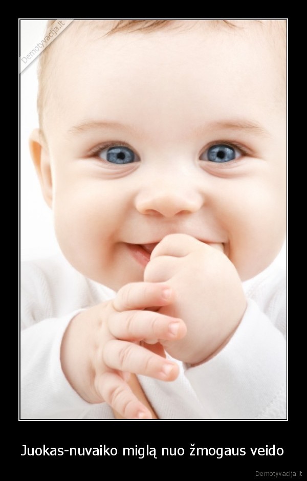 Juokas-nuvaiko miglą nuo žmogaus veido