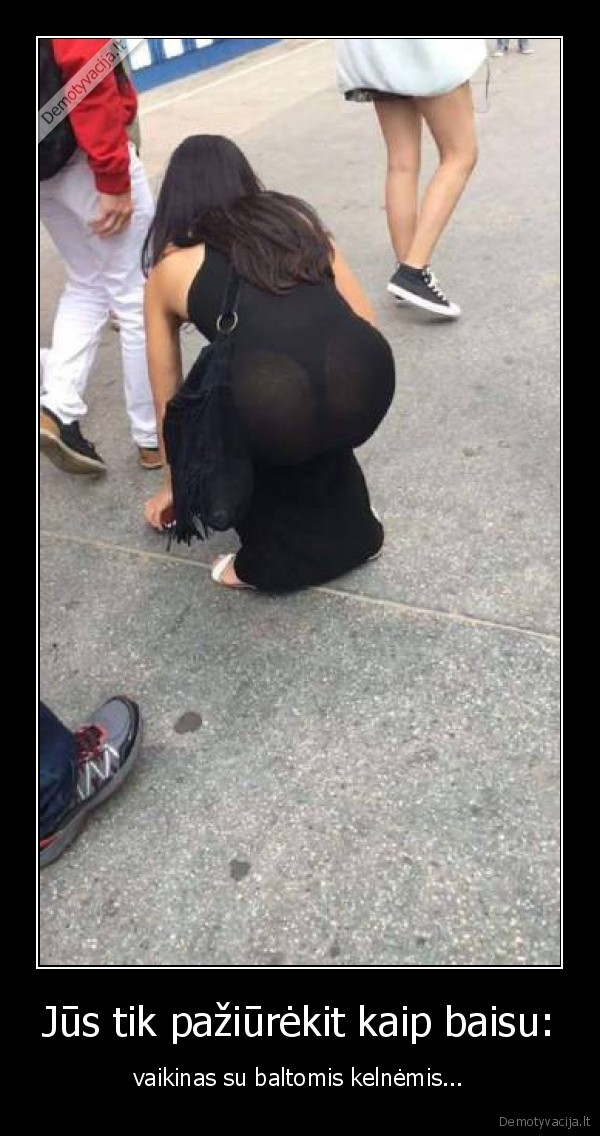 vaiknas,baltos, kelnes,mergina,sikna,uzpakaliukas