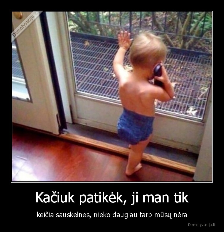 vaikas,kudikis,sauskelnes,keisti