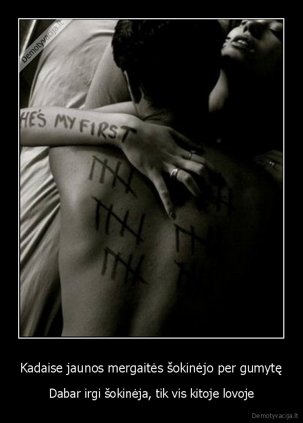 Kadaise jaunos mergaitės šokinėjo per gumytę