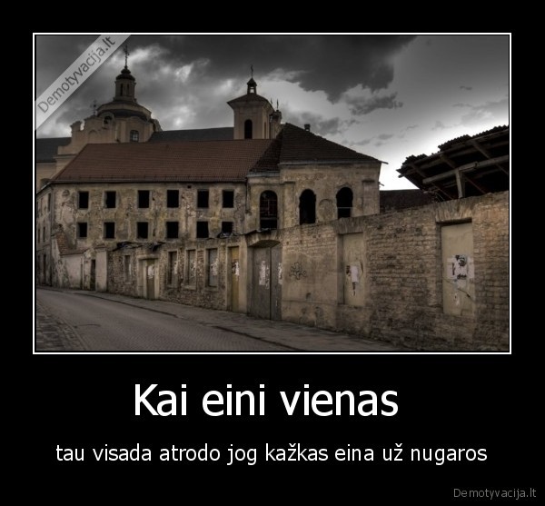 gatve,vienas, gatveje