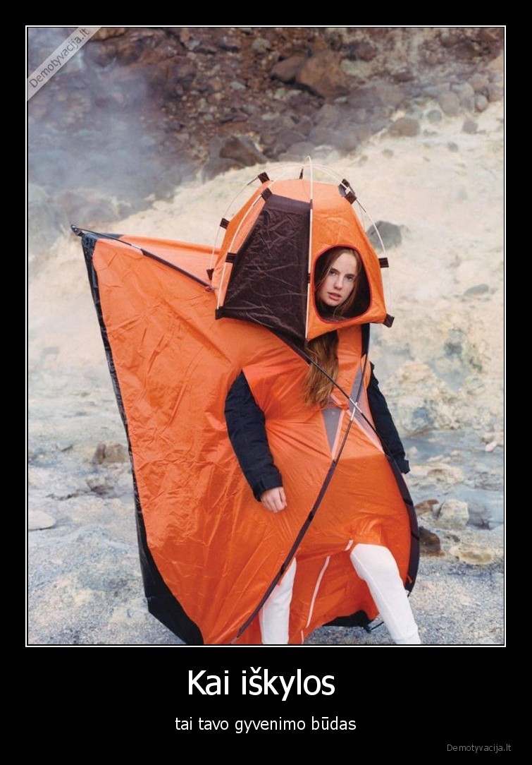 iskylos,palapine,mergina,kostiumas