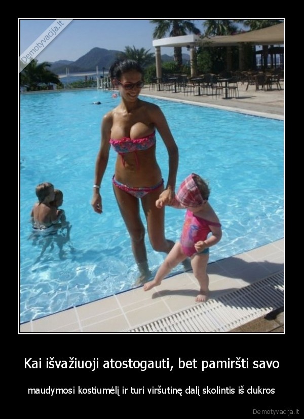 maza, maudymke,maudymosi, kostiumelis