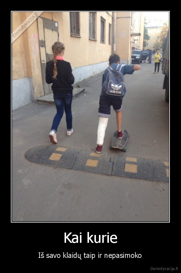 mokymasis, is, klaidu,sulauzyta, koja,skeiteris