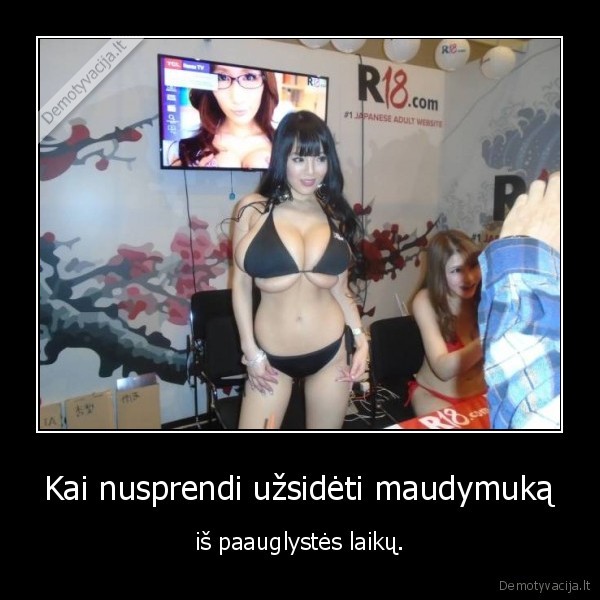 mergina,papai,krutine,maudymukas