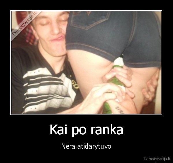 butelio, atidarymas, su, uzpakaliu,uzpakaliukas