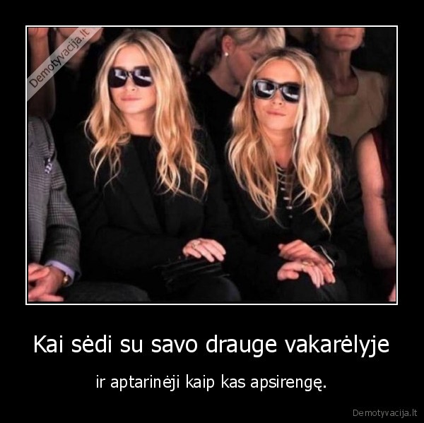 rauge,vakarelis,drabuziai