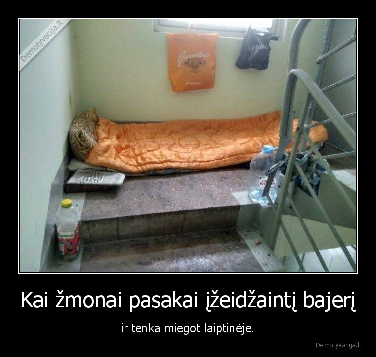 zmona,bajeris,laiptine,lova