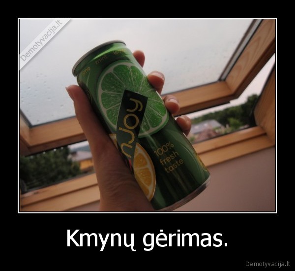 krilinas, turi, 6, taskus, ant, kaktos