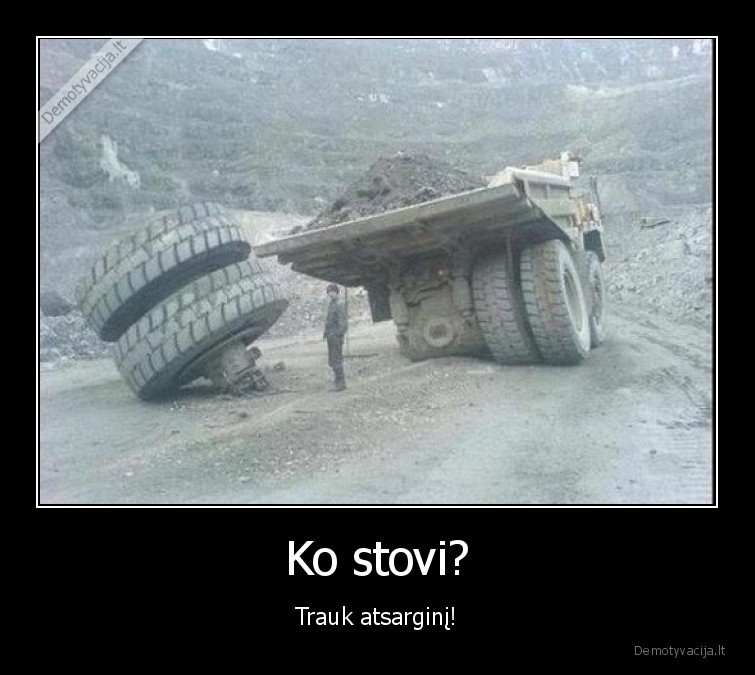 atsarginis,ratas,trauk,stovi,masina