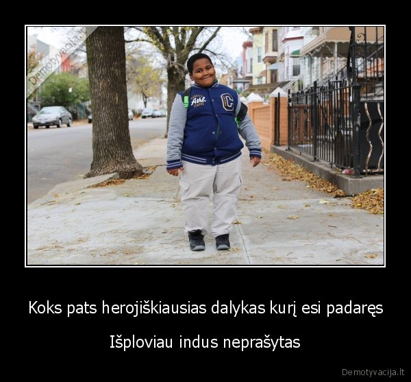 vaikas,juodis,plauna,indus,nigerijoje