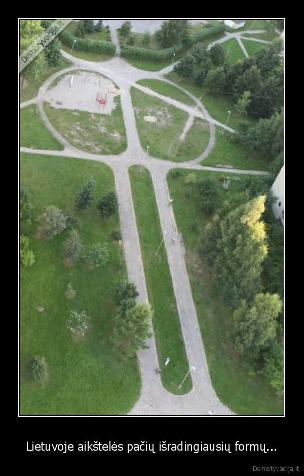 Lietuvoje aikštelės pačių išradingiausių formų...