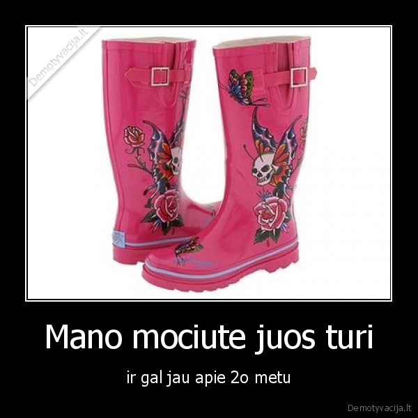 Mano mociute juos turi