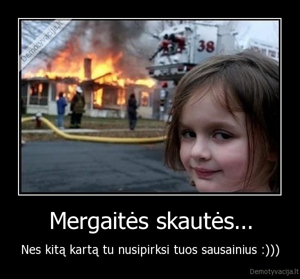 Mergaitės skautės...