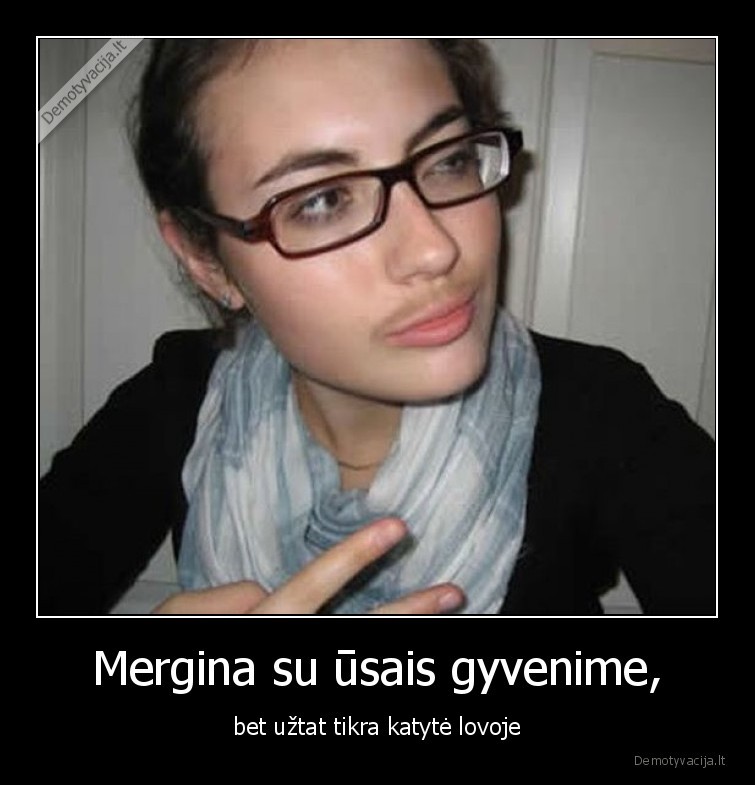 katyte,lovoje,mergina,usai