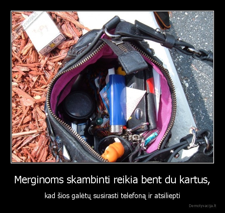 merginos,rankine,telefonas,skambuciai,vaikinai,merginos