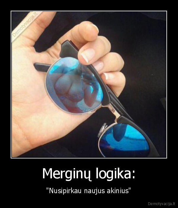 mergina,akiniai,papai