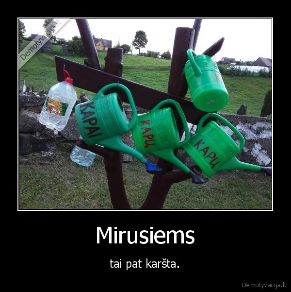 vanduo,laistytuvas,kapai