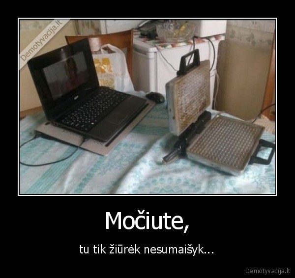 vafliu, kepykle,laptopas,mociute, kepa, vaflius