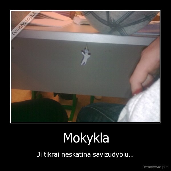 mokykla