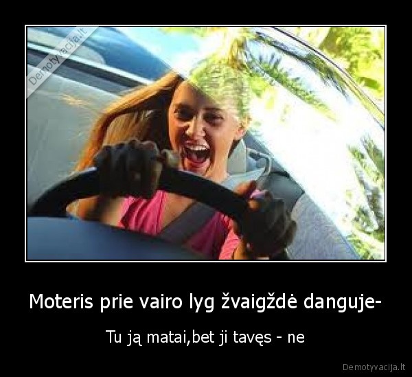 Moteris prie vairo lyg žvaigždė danguje-