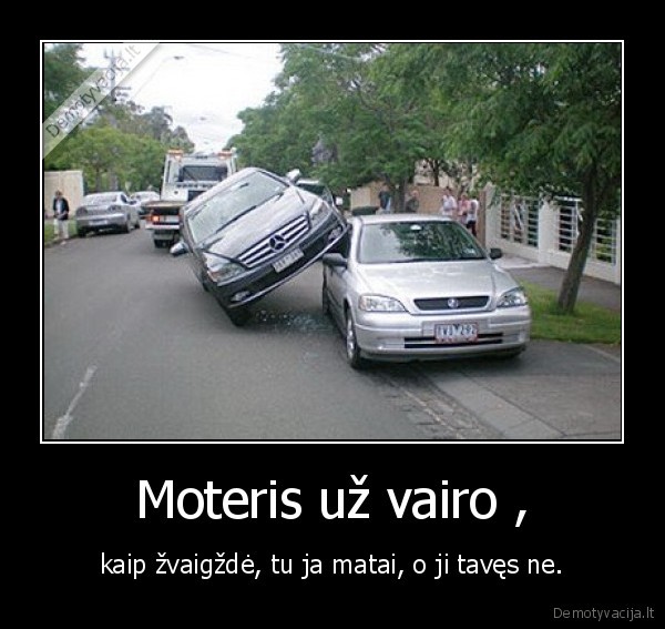 moteris,paparasta, masina