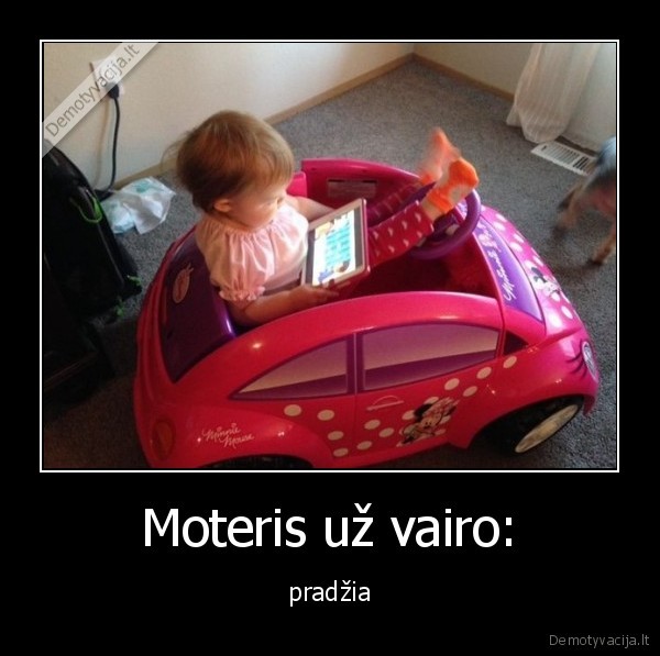 moterys,vairuoti,masinos