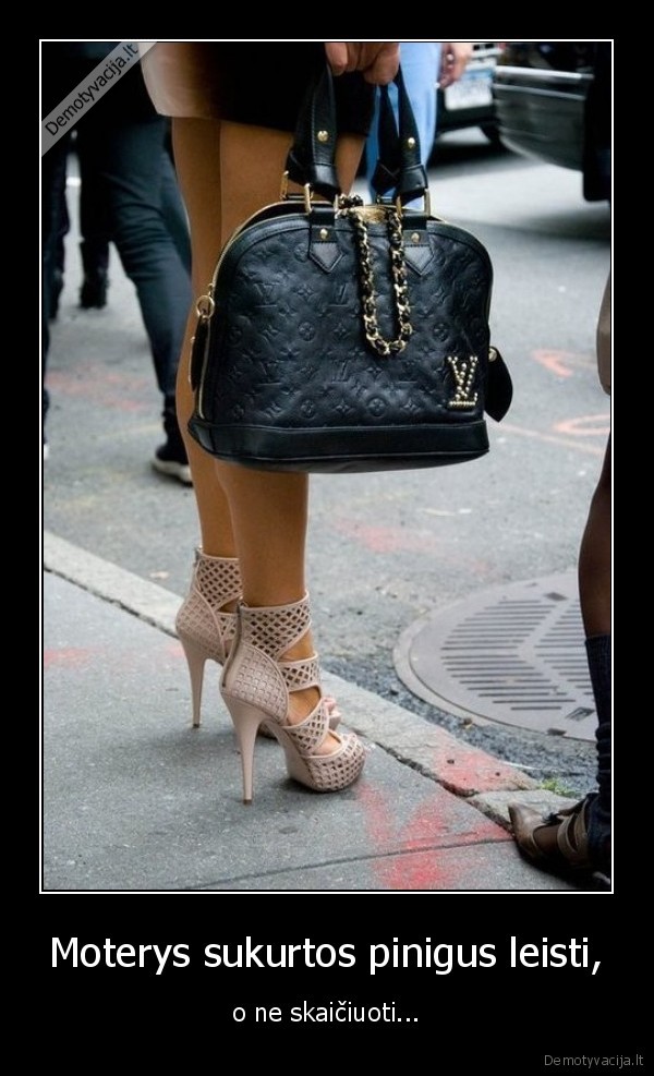 moterys,pinigai,rubai,mada