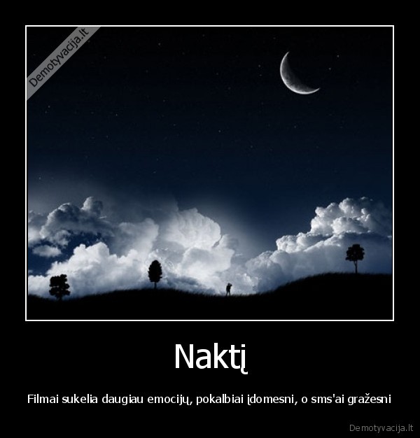 Naktį
