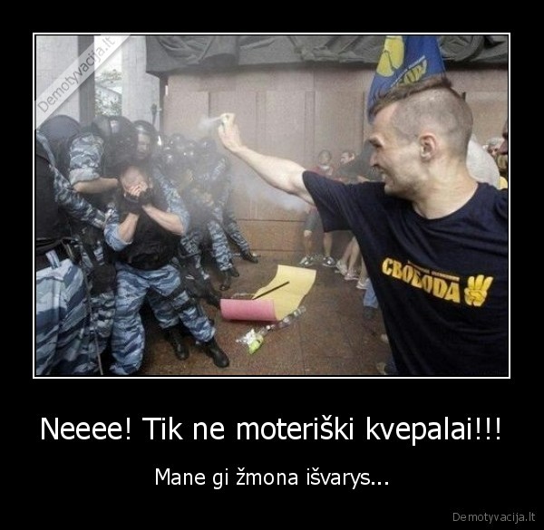 kvepalai,policija,moterys,moteriski