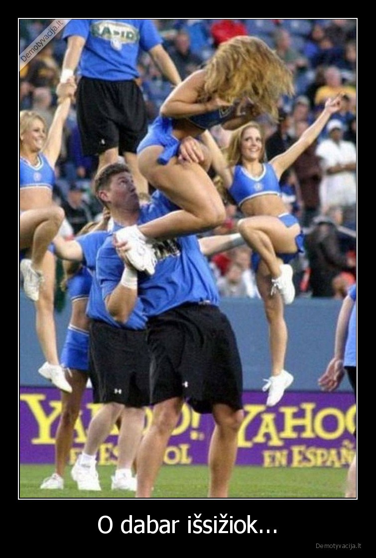 mergina,vaikinas,uzpakalis,issiziok