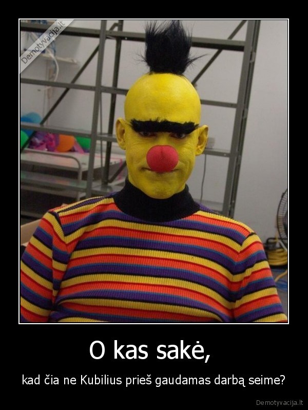 tik, kubiliui, ir, but, klaunu